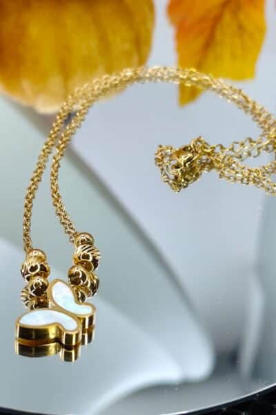 Naszyjnik motylek perłowy